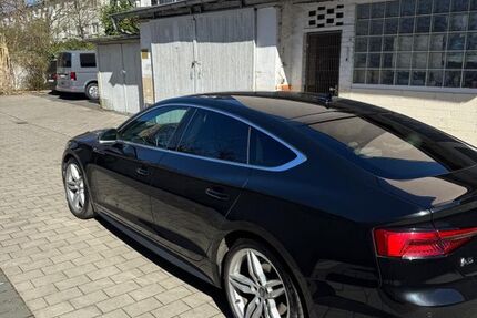 Audi A5 325.000 km 14.750 &euro; Frankfurt am Main 60594
