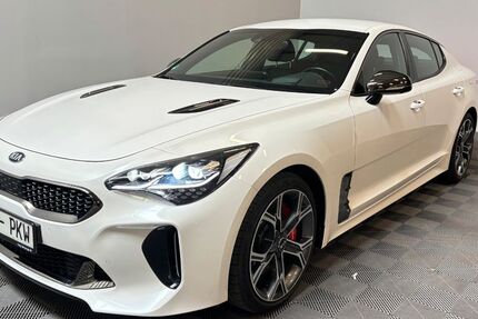 Kia Stinger 52.000 km 28.990 &euro; Emden 26723