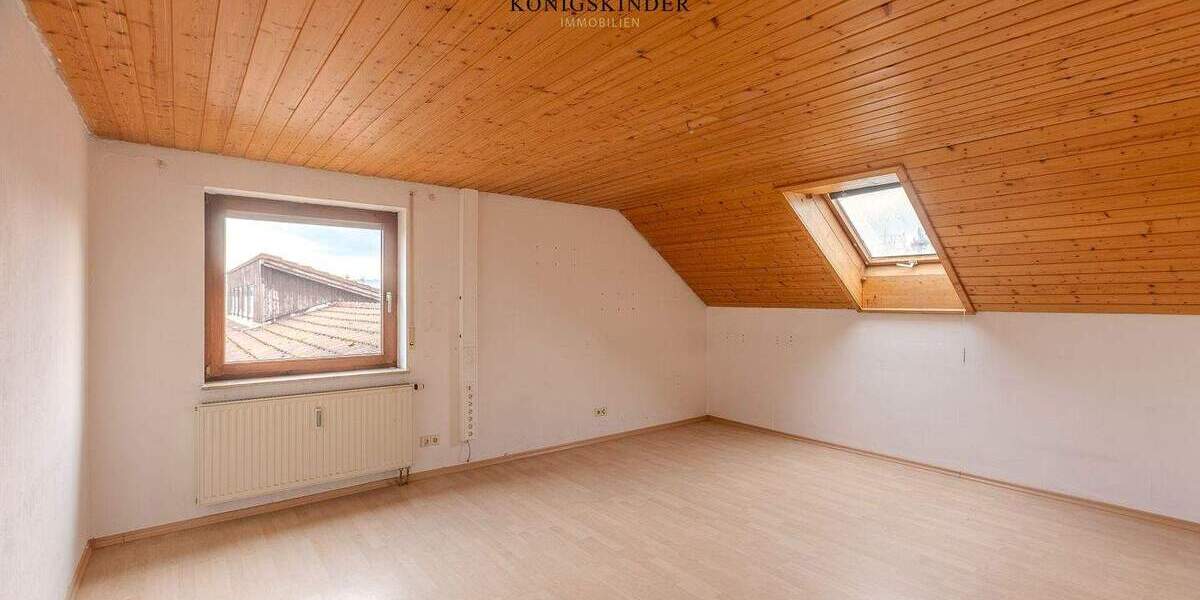 Einfamilienhaus Schramberg Waldmössingen - 7 Zimmer, 196 m&sup2;, 780.000&euro; | Angebot:25772272