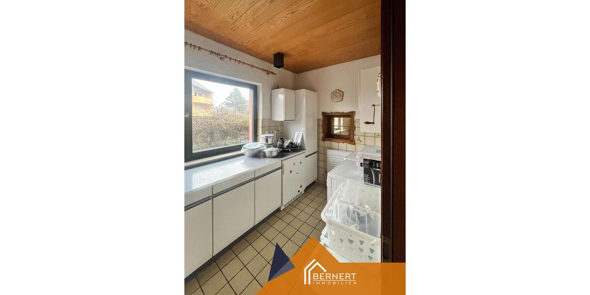 Einfamilienhaus Michelau in Oberfranken - 7 Zimmer, 200 m&sup2;, 3.000&euro; | Angebot:23879666