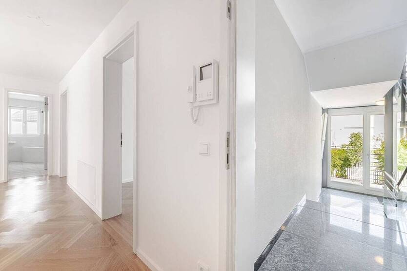 Hochwertige 4-Zimmer-Wohnung in TOP-Lage von Waldtrudering