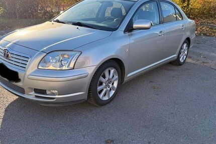 Toyota Avensis 117.500 km 4.499 &euro; Hannover 30916