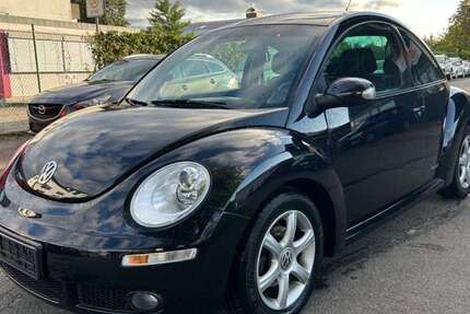 VW New Beetle