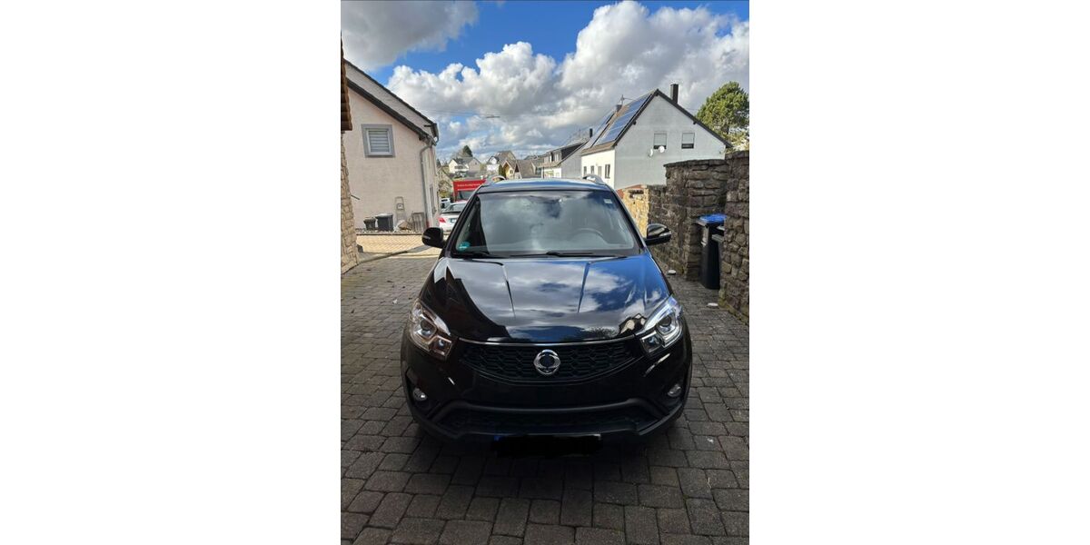 SsangYong Korando 104.000 km 9.000 &euro; Newel 54309