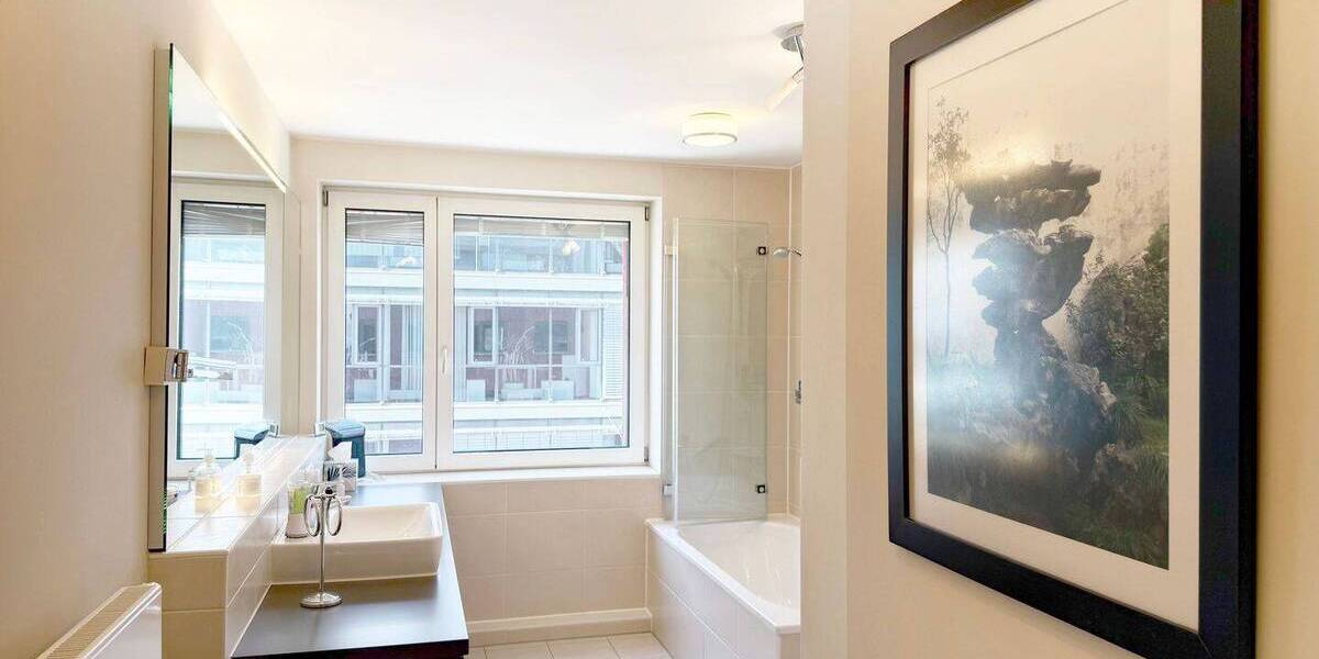 Etagenwohnung Stuttgart West - 7 Zimmer, 205 m&sup2;, 1.290.000&euro; | Angebot:26853375