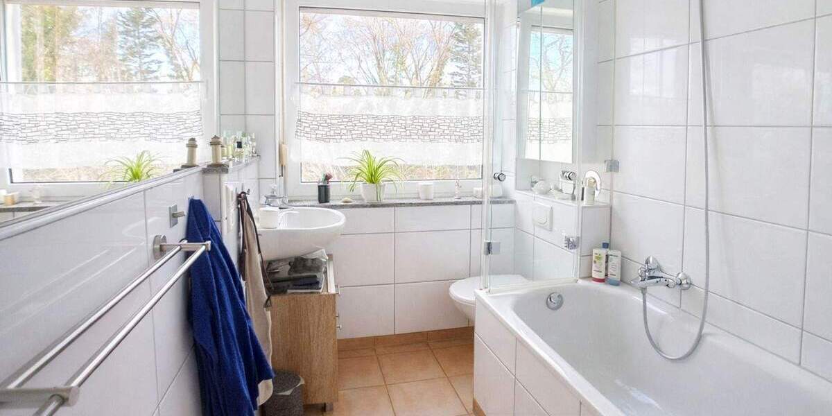 Etagenwohnung Mettmann Metzkausen - 4 Zimmer, 108 m&sup2;, 249.000&euro; | Angebot:24989316