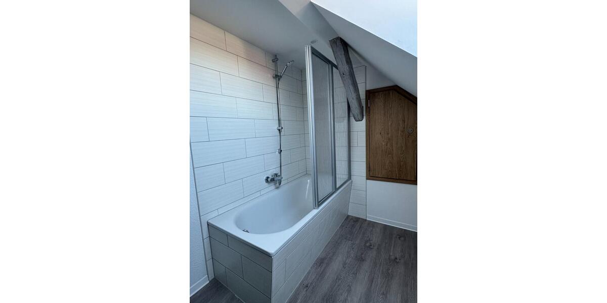 Dachgeschoßwohnung Rothenburg/Oberlausitz Oberlausitz - 2 Zimmer, 72 m&sup2;, 472&euro; | Angebot:25079485