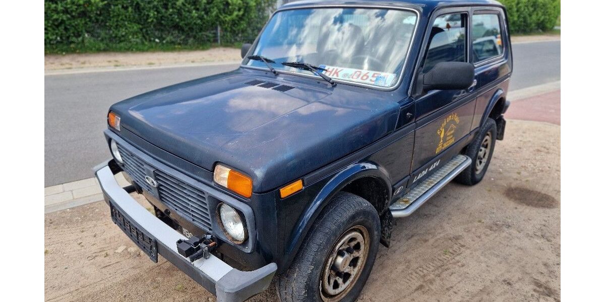 Lada Niva 133.000 km 2.000 &euro; Schneverdingen 29640