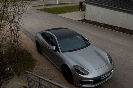 Porsche Panamera 42.816 km 99.999 &euro; Leverkusen 51379