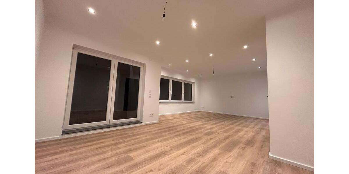 Maisonettenwohnung Hargesheim - 6 Zimmer, 205 m&sup2;, 2.200&euro; | Angebot:25083965