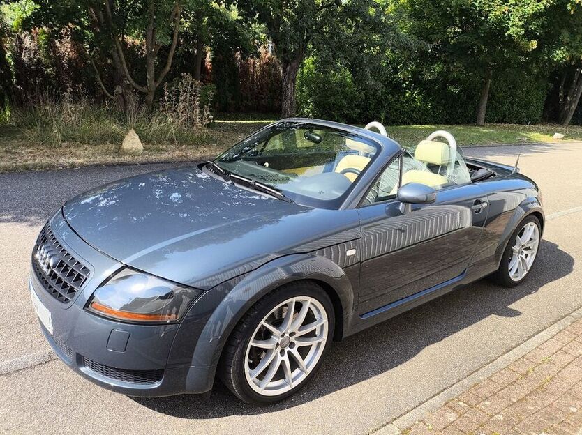 TT