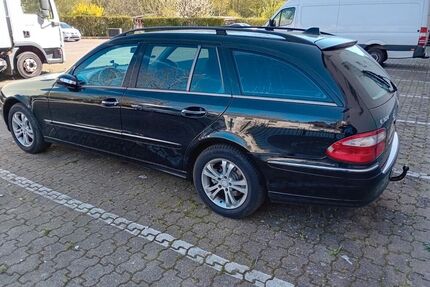 Mercedes E 320