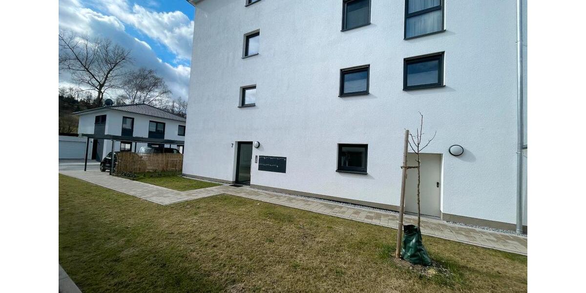 Erdgeschoßwohnung Hüttlingen - 3 Zimmer, 84 m&sup2;, 1.100&euro; | Angebot:25174487