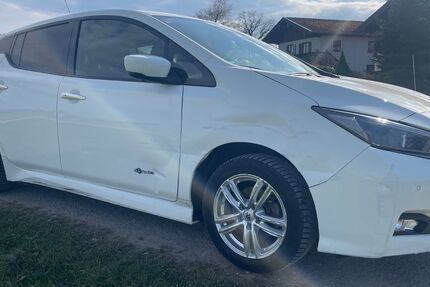 Nissan Leaf 118.970 km 7.999 &euro; übersee 83236