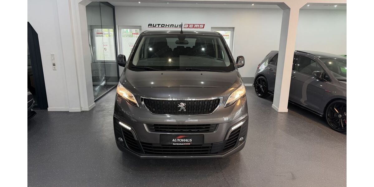 Peugeot Traveller 110.849 km 17.995 &euro; Remscheid 42857