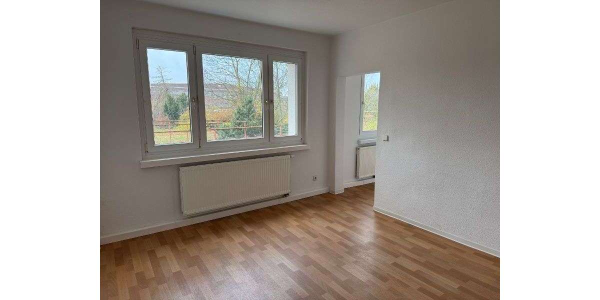 Etagenwohnung Dessau-Roßlau Roßlau - 1 Zimmer, 25 m&sup2;, 358&euro; | Angebot:25532668