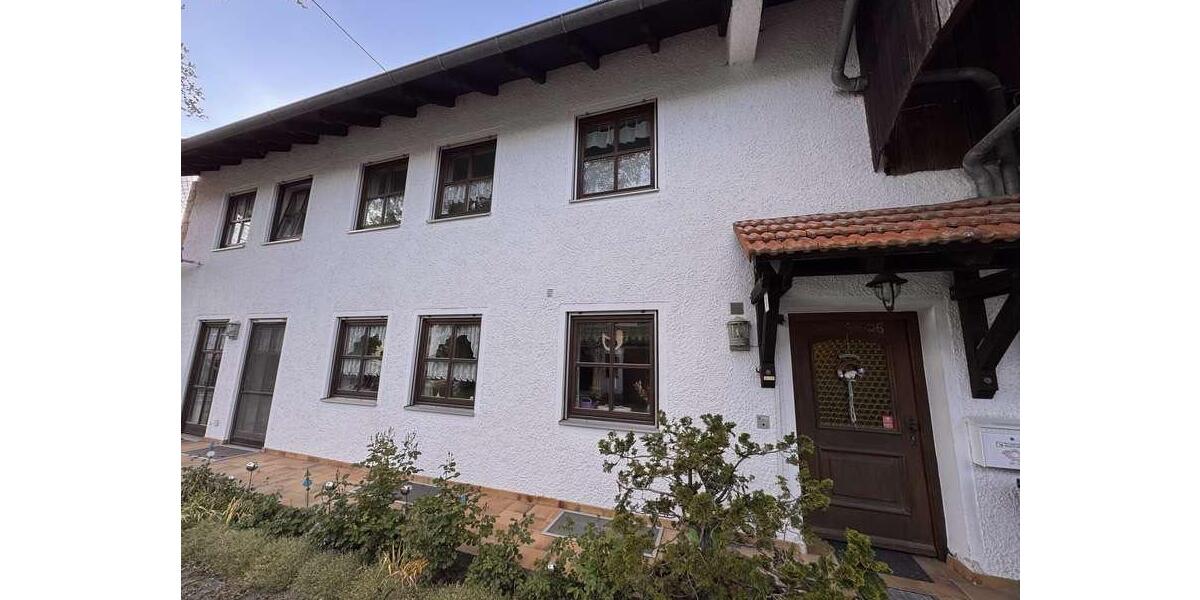 Einfamilienhaus Neuching - 7 Zimmer, 155 m&sup2;, 1.845&euro; | Angebot:26579624