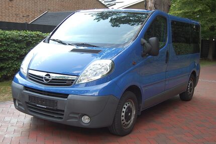 Opel Vivaro 107.288 km 6.990 &euro; Zeven 27404