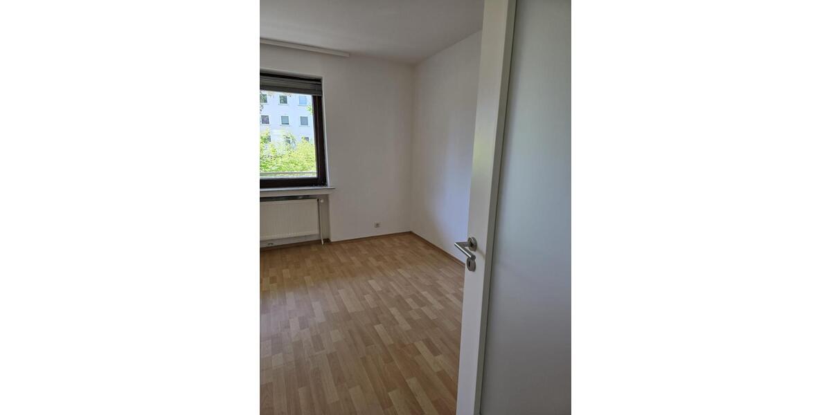 Etagenwohnung Gifhorn - 3 Zimmer, 75 m&sup2;, 650&euro; | Angebot:26460057