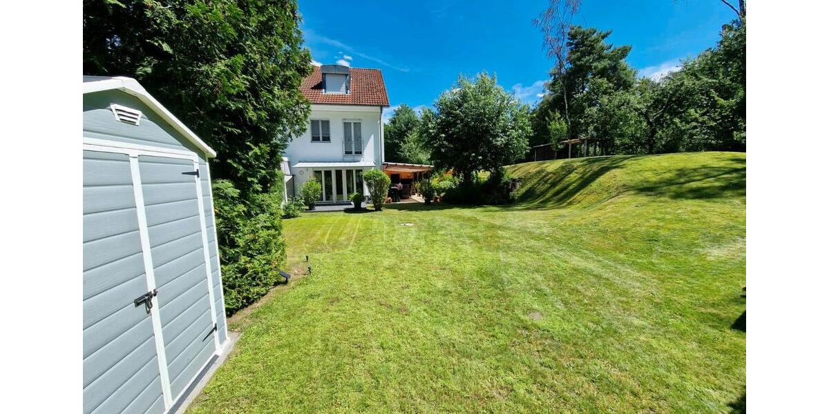 Reihenhaus Ludwigsfelde - 5 Zimmer, 145 m&sup2;, 659.000&euro; | Angebot:26031795