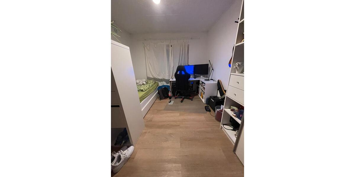 Etagenwohnung Gießen Schlangenzahl - 1 Zimmer, 17 m&sup2;, 239&euro; | Angebot:26378288