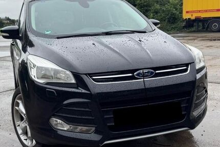 Ford Kuga 185.000 km 9.900 € Nürnberg 90459