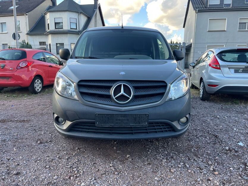 Mercedes-Benz Citan 219.000 km 2.990 € Saarlouis 66740