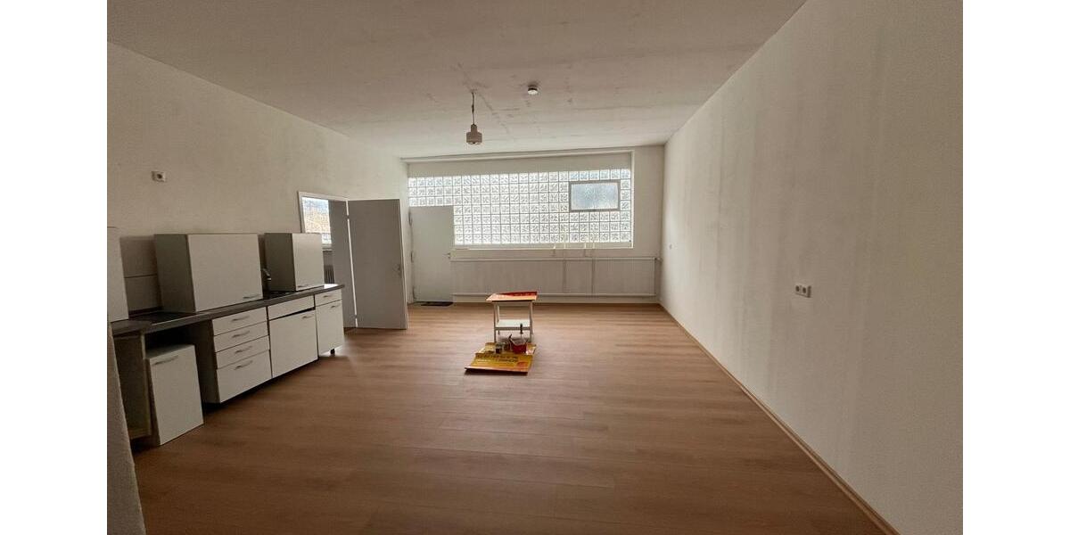 Erdgeschoßwohnung Steinheim am Albuch - 4 Zimmer, 85 m&sup2;, 800&euro; | Angebot:24626984