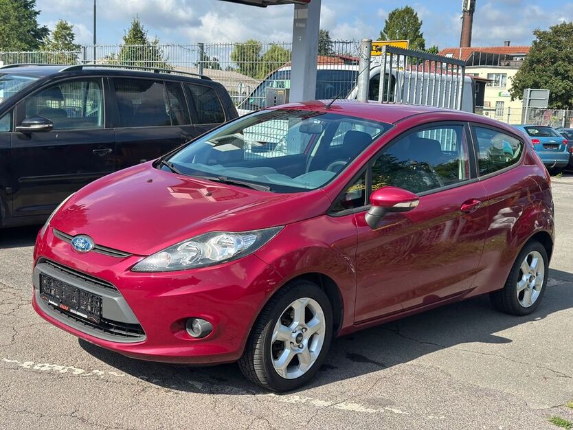 Ford Fiesta 193.000 km 1.890 € Rheurdt 47509