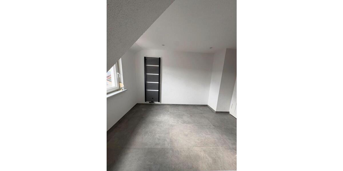 Reihenhaus Schwäbisch Gmünd - 6 Zimmer, 125 m&sup2;, 339.000&euro; | Angebot:26802433