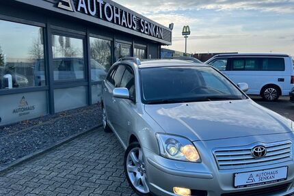 Toyota Avensis 95.000 km 5.990 &euro; Peine 31228