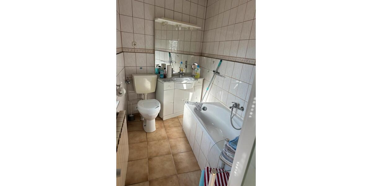 Einfamilienhaus Sonneberg - 7 Zimmer, 150 m&sup2;, 129.000&euro; | Angebot:26039759