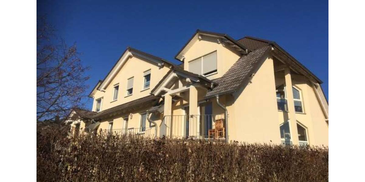 Dachgeschoßwohnung Naumburg (Saale) - 2 Zimmer, 52 m&sup2;, 89.000&euro; | Angebot:25307978