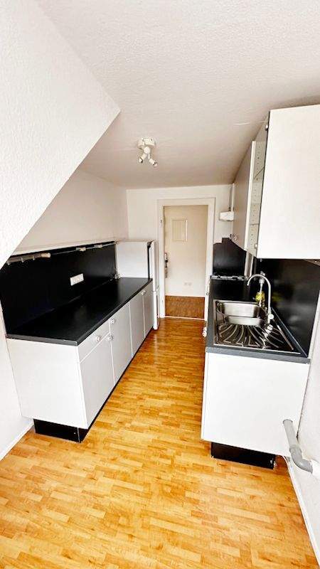 Gepflegte 2-Zimmer-Dachgeschoss-Wohnung in München unweit des Gärtnerplatzes 2 zimmer