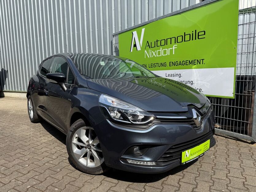 Renault Clio 74.370 km 10.880 € Neukirchen-Vluyn 47506
