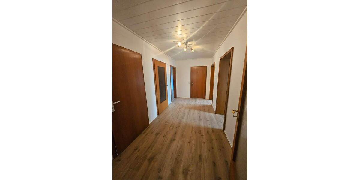 Etagenwohnung Buxheim - 4 Zimmer, 138 m&sup2;, 1.240&euro; | Angebot:24270759