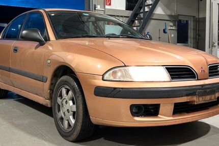 Mitsubishi Carisma 231.000 km 699 &euro; Löwenberger Land OT Teschendorf 16775