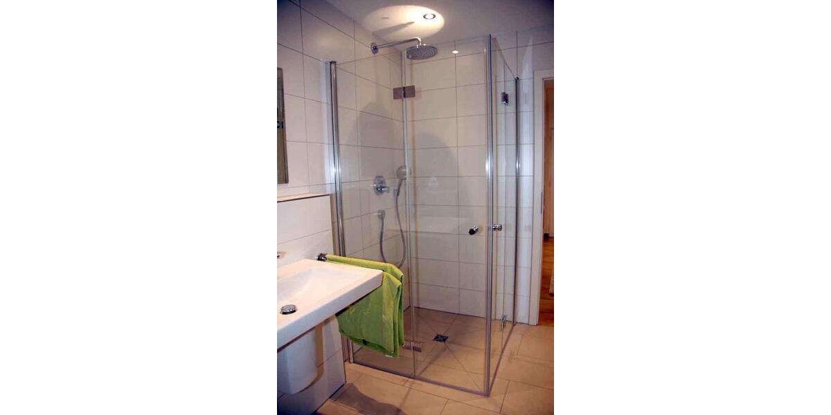 Etagenwohnung Korschenbroich - 3 Zimmer, 76 m&sup2;, 1.400&euro; | Angebot:26249916