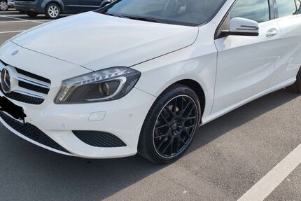 Mercedes-Benz A 200 113.800 km 13.700 &euro; Unkel 53572