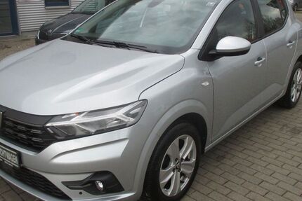 Dacia Sandero 49.990 km 12.390 &euro; Memmingen 87700