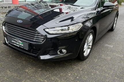 Ford Mondeo 140.000 km 7.999 &euro; Paderborn 33100