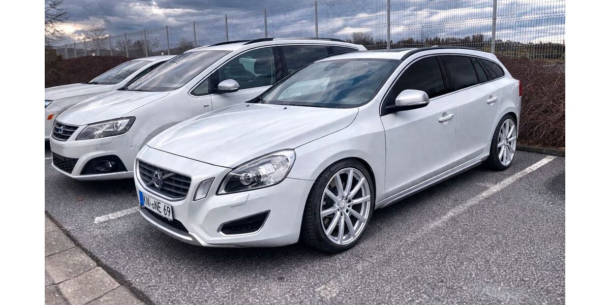 Volvo V60 236.000 km 6.499 &euro; Neukirch 01904
