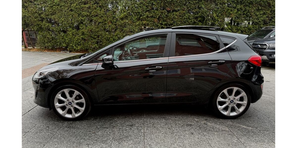 Ford Fiesta 51.000 km 14.980 &euro; München 81827