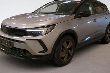 Opel Grandland (X) 7.600 km 26.990 &euro; Großenlüder-Müs 36137