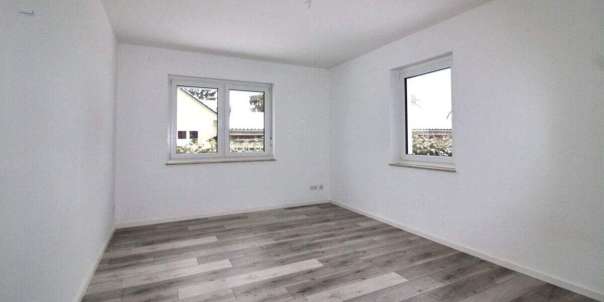 Einfamilienhaus Panketal Zepernick - 5 Zimmer, 160 m&sup2;, 2.400&euro; | Angebot:25069676