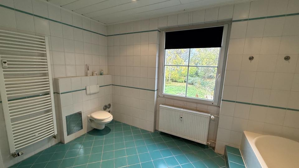 Etagenwohnung Erlensee - 3 Zimmer, 120 m&sup2;, 1.200&euro; | Angebot:25127055