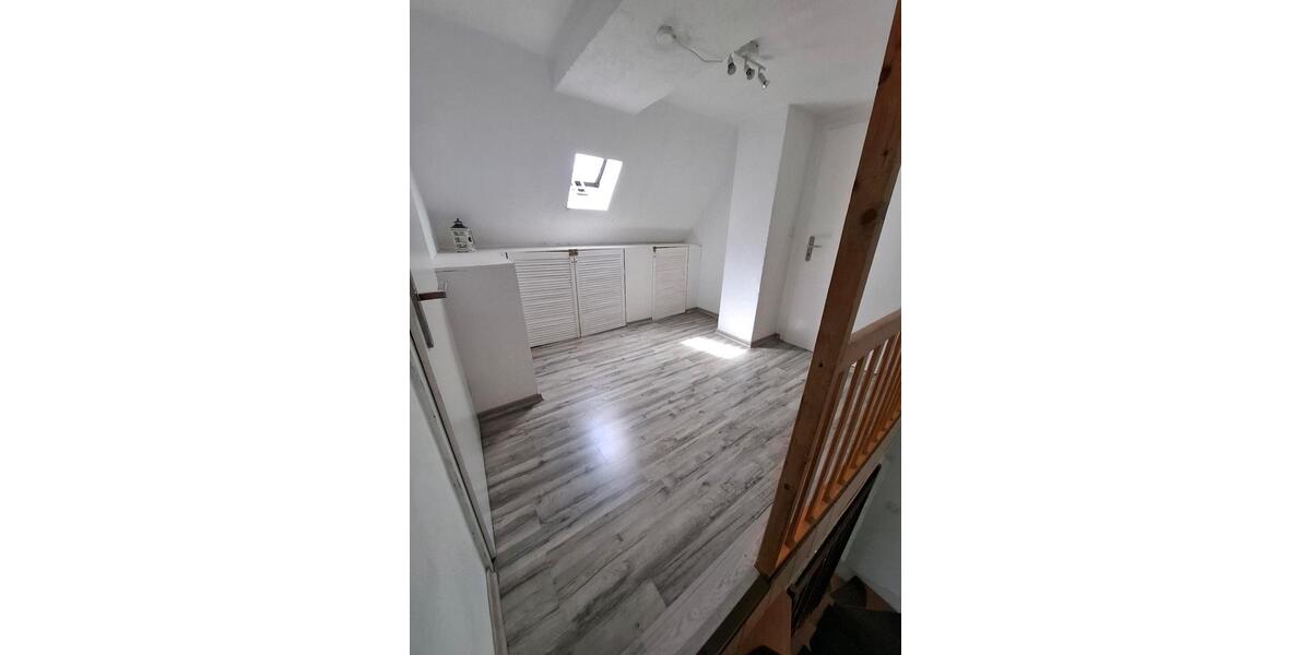 Einfamilienhaus Ochtendung - 6 Zimmer, 133 m&sup2;, 200.000&euro; | Angebot:24611703