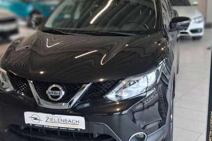 Nissan Qashqai 108.000 km 14.900 &euro; Waldbröl 51545