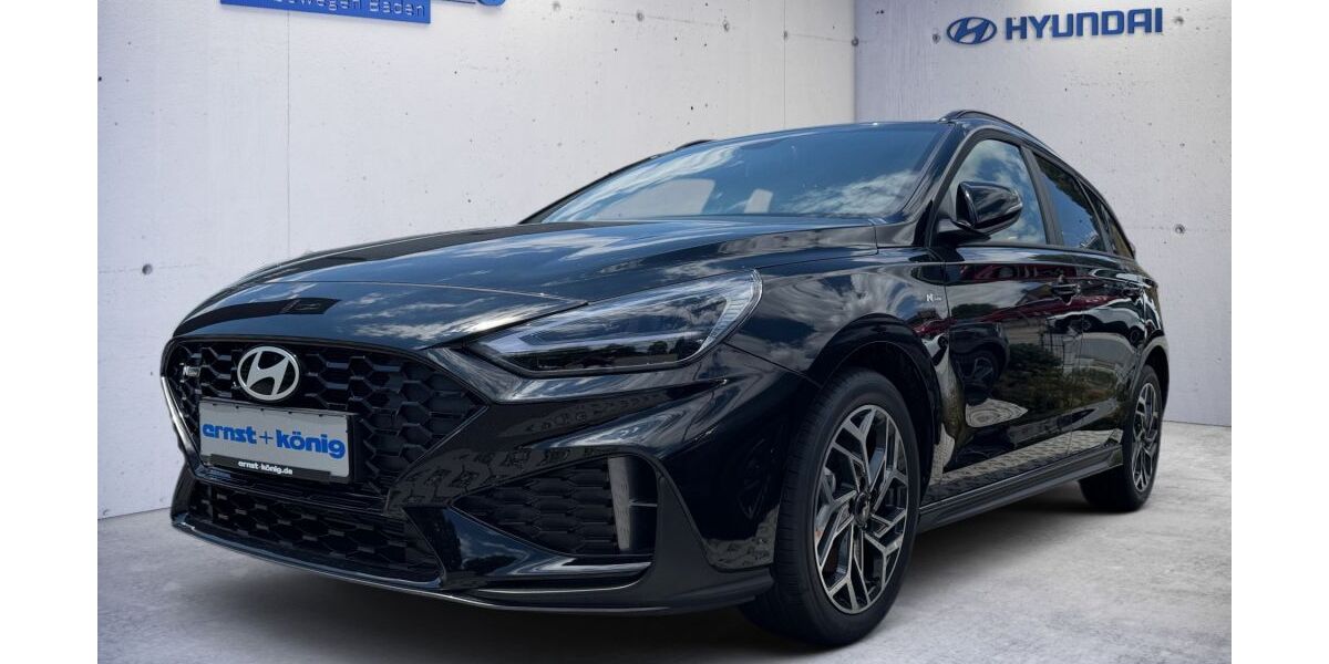 Hyundai i30 1.500 km 32.990 &euro; Waldshut-Tiengen 79761