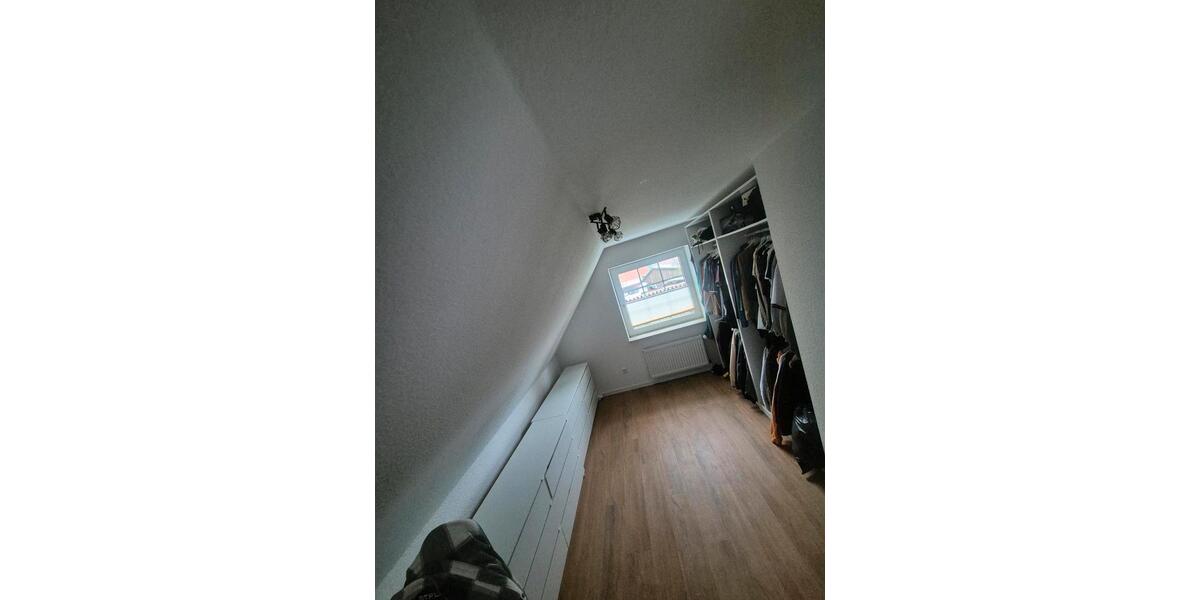 Einfamilienhaus zu verkaufen. Ohne Makler. 4 zimmer